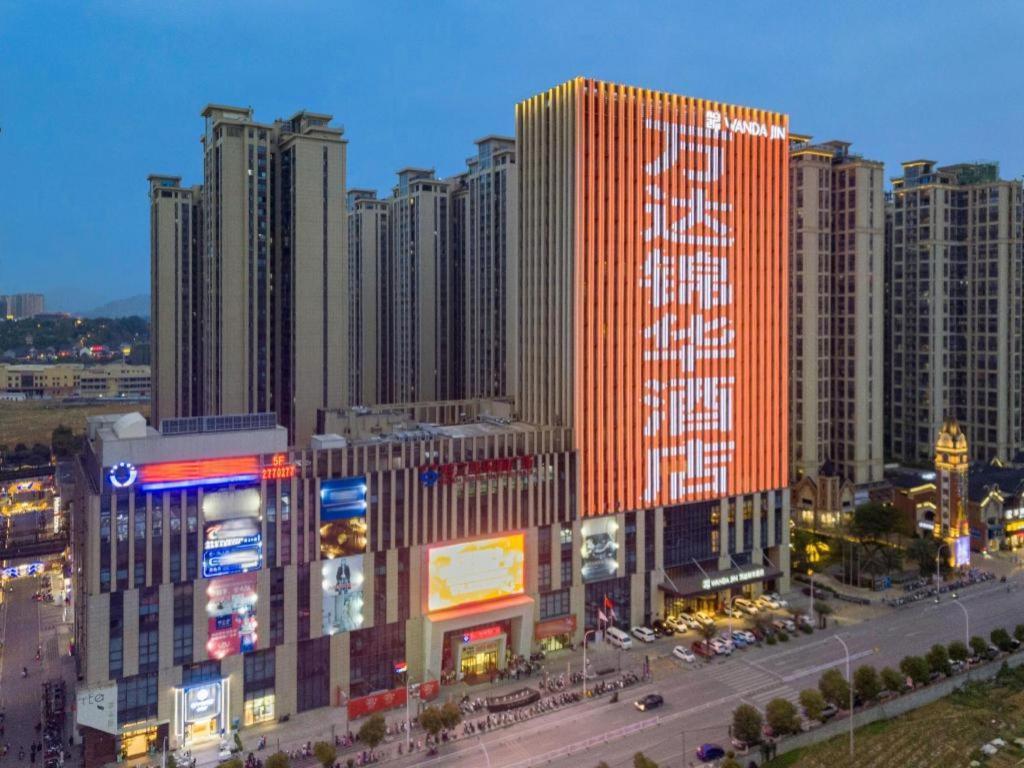 Wanda Jin Baise Hotel Bagian luar foto