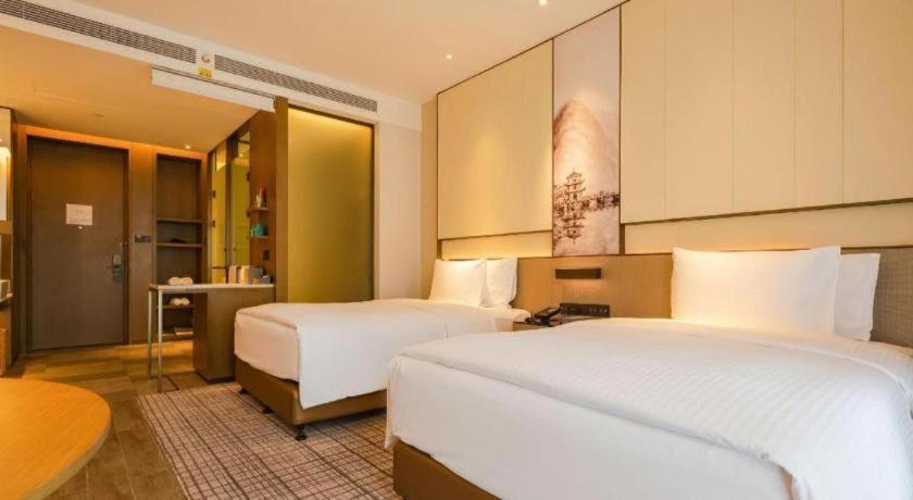Wanda Jin Baise Hotel Bagian luar foto
